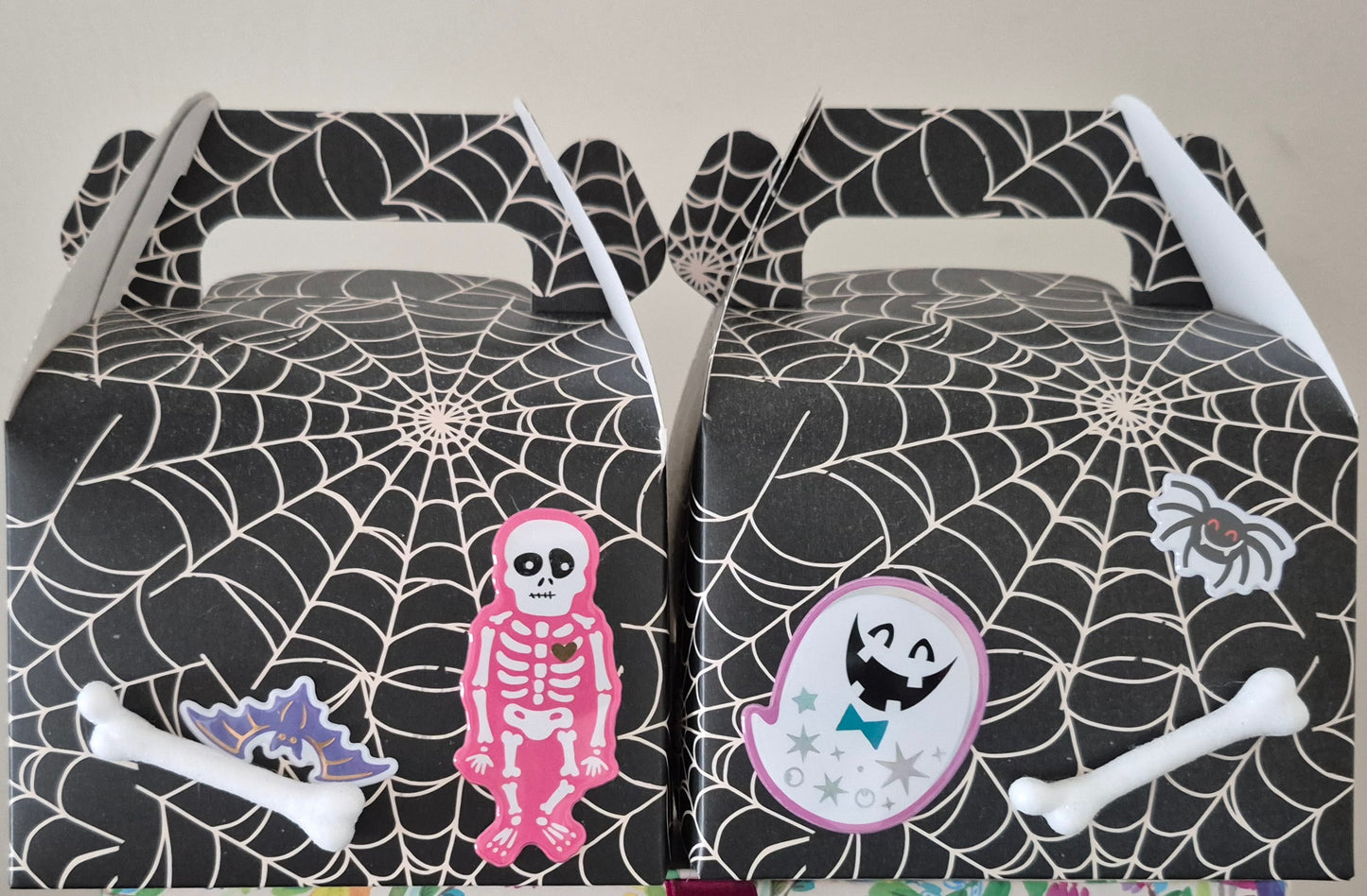 8ct Delicious Gourmet chocolate Pretzel Halloween Gift Box