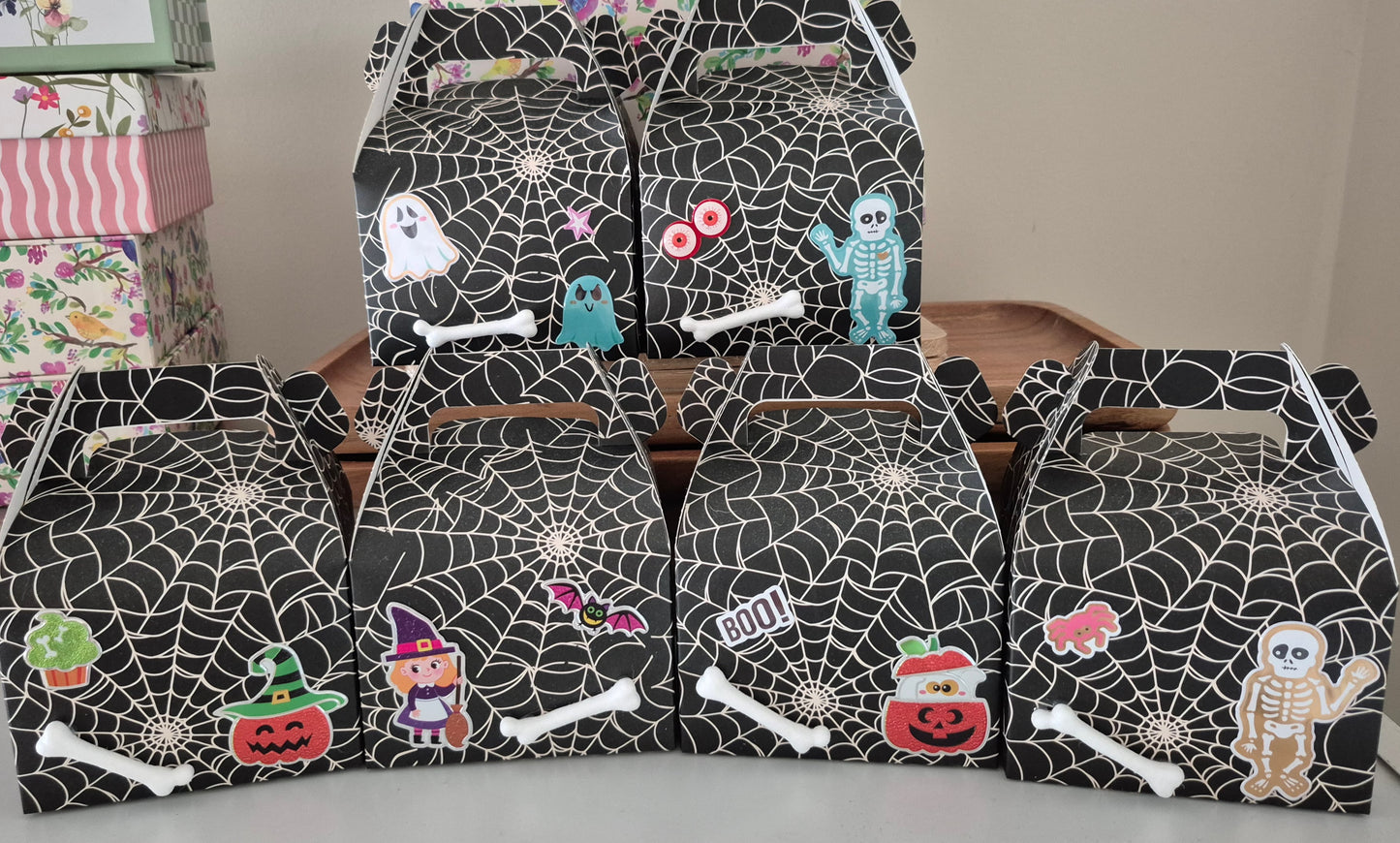 8ct Delicious Gourmet chocolate Pretzel Halloween Gift Box