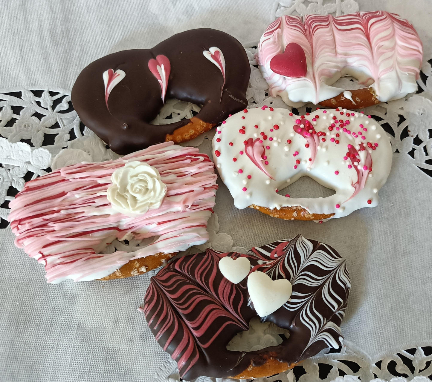 12ct Hidden Bites of Caramel Pretzels Dipped & Decorated in Chocolate