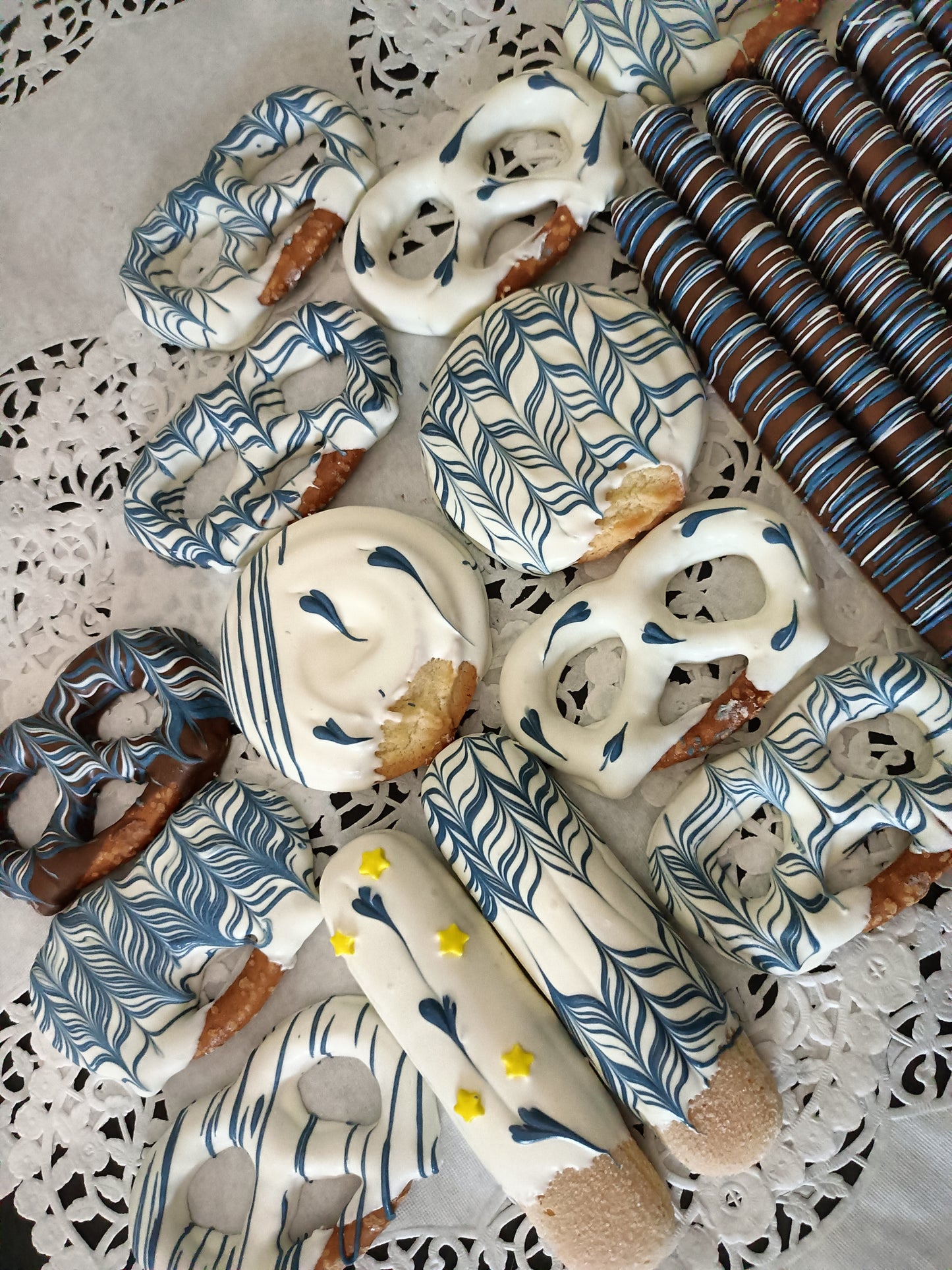 10ct (5 packs of 2) Hand Dipped Chocolate Covered Ladyfingers GIFT BOX are Light airy & Crispy